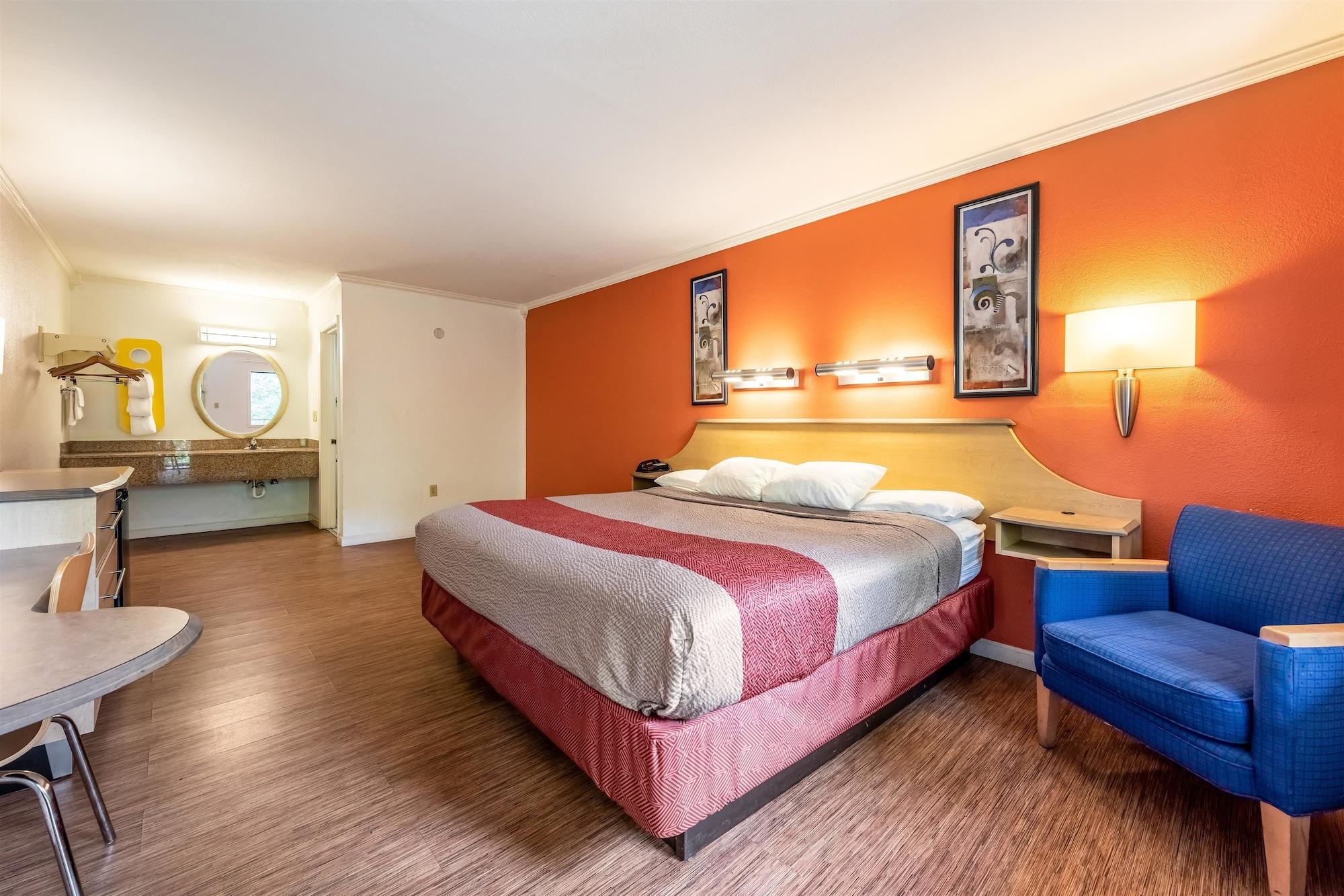 Motel 6-Gatlinburg, Tn - Smoky Mountains מראה חיצוני תמונה
