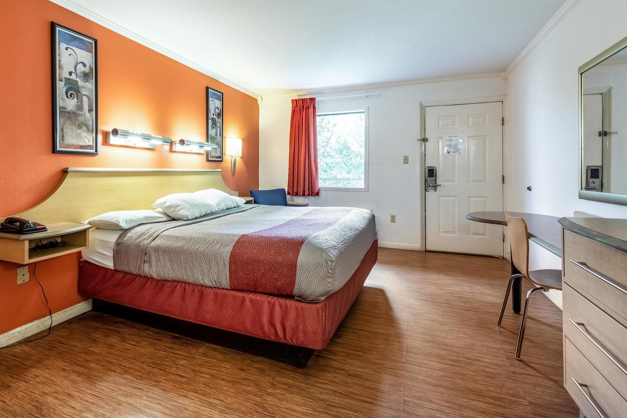 Motel 6-Gatlinburg, Tn - Smoky Mountains מראה חיצוני תמונה