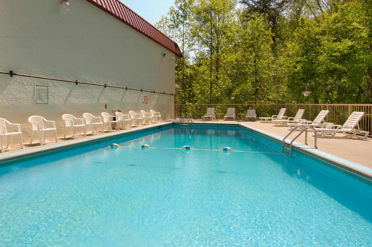 Motel 6-Gatlinburg, Tn - Smoky Mountains מראה חיצוני תמונה